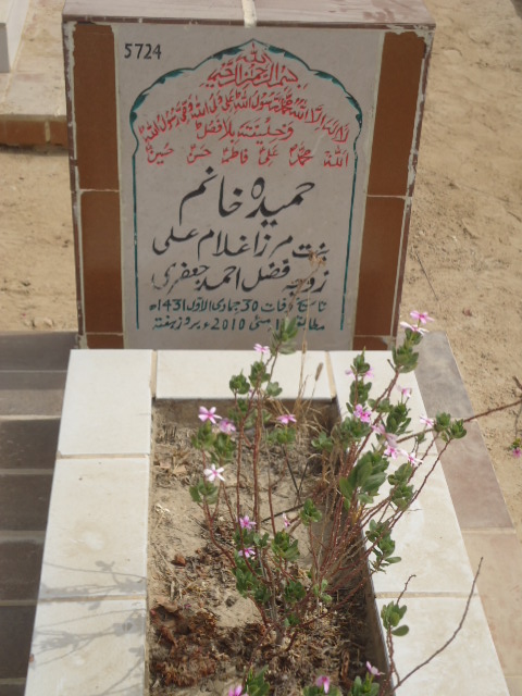 5724 – Hameeda Khanam