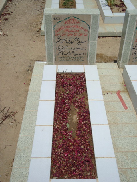 4572 – Syeda Muhammadi Begum